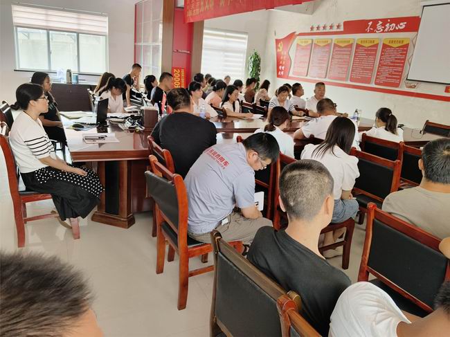 13-6　培訓(xùn)照片2